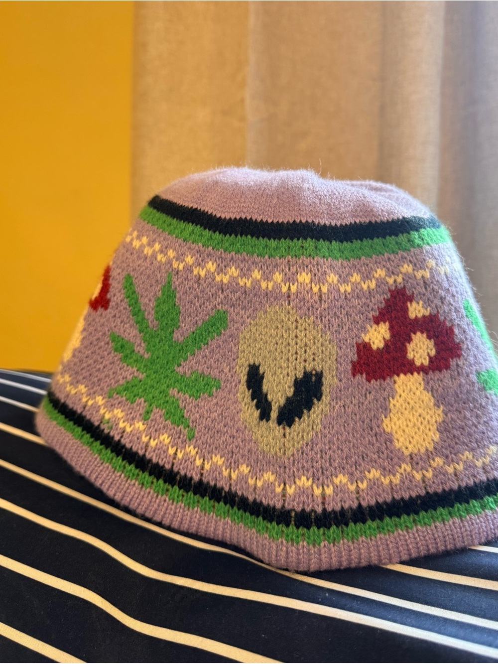Lavender Knit Bucket Hat 🍄👽🍃